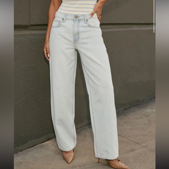 NWT Hidden Izzy Rigid Straight Leg Jeans Light Blue Denim Jeans Size 24 - Picture 3 of 9